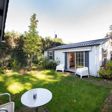 84, Gelegen In Het Rustige & Bosrijke Oisterwijk! Met Privetuin Chalet Oisterwijk