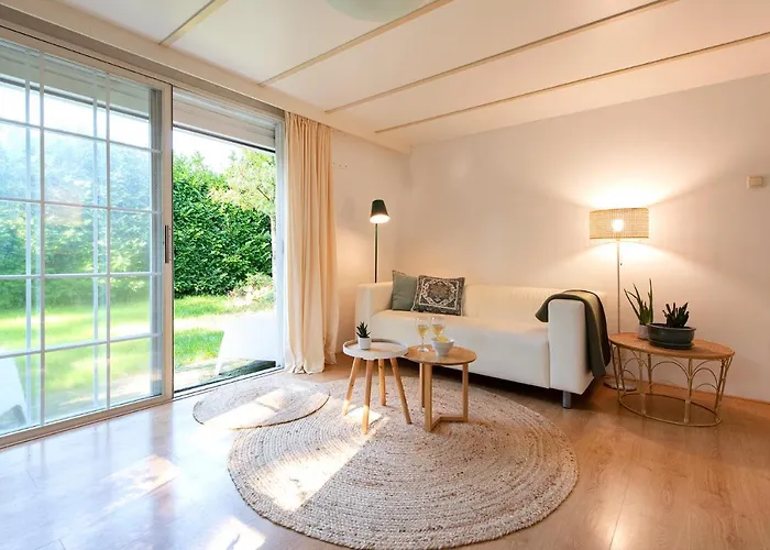 84, Gelegen In Het Rustige & Bosrijke Oisterwijk! Met Privetuin * Oisterwijk