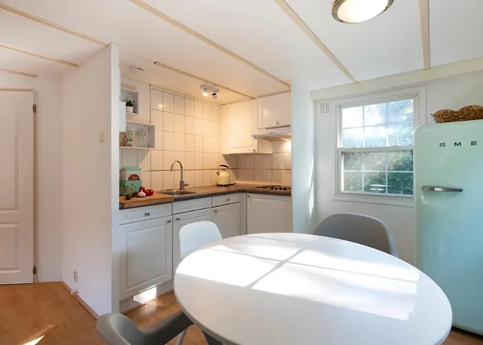 Σαλέ 84, Gelegen In Het Rustige & Bosrijke Oisterwijk! Met Privetuin *