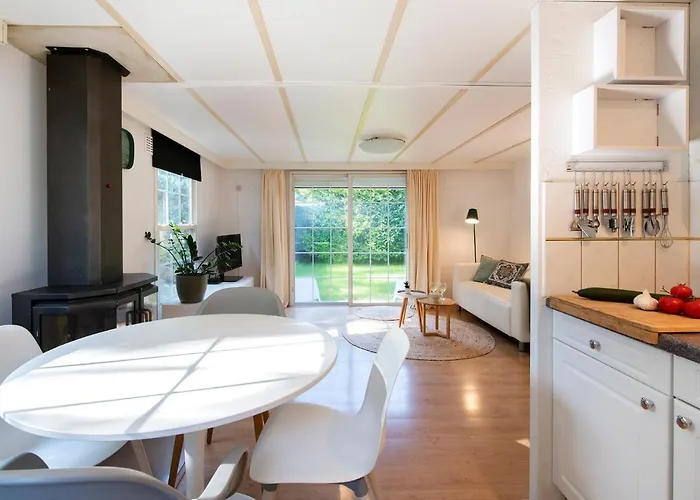 84, Gelegen In Het Rustige & Bosrijke Oisterwijk! Met Privetuin Σαλέ