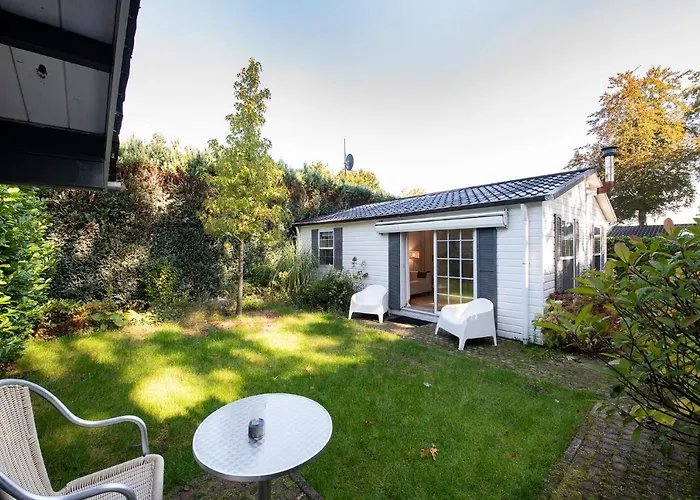 84, Gelegen In Het Rustige & Bosrijke Oisterwijk! Met Privetuin Σαλέ Oisterwijk