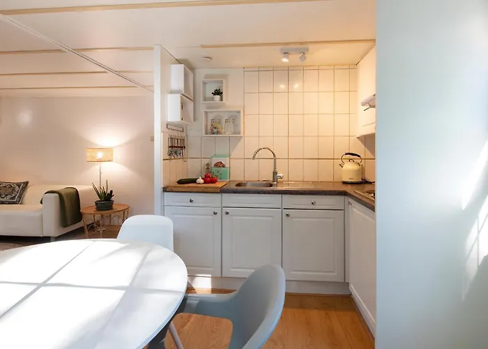 84, Gelegen In Het Rustige & Bosrijke Oisterwijk! Met Privetuin Σαλέ Oisterwijk